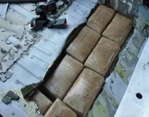 Narcotraffico: arrestati due fratelli di Caserta, reggevano un cartello criminale con la Colombia