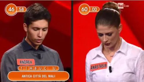 L'Eredità, (ennesima) gaffe del concorrente. Imbarazzo in studio