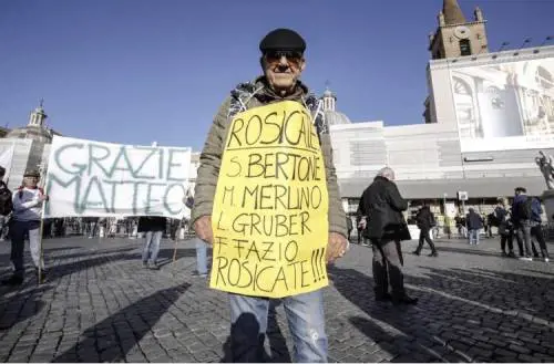 "Rosicate". E Myrta Merlino manda "un grande bacio" al contestatore