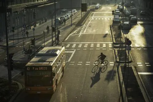 Cala lo smog, revocati stop e divieti