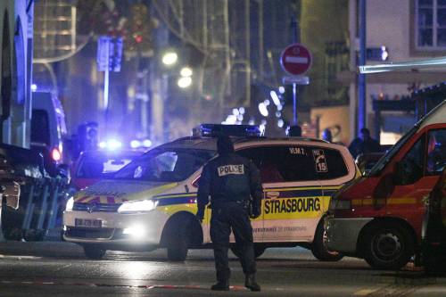 Strasburgo, quelli che omettono la matrice dell’attentato