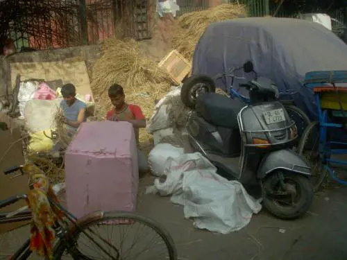 Delhi e il fascino disordinato della sua umanità
