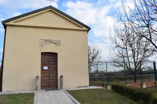 La chiesa coi "turni" per cattolici e ortodossi
