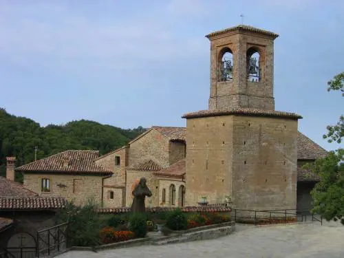 A Pavia c'è un paese dove i telefonini fanno silenzio: "Siamo isolati dal mondo"