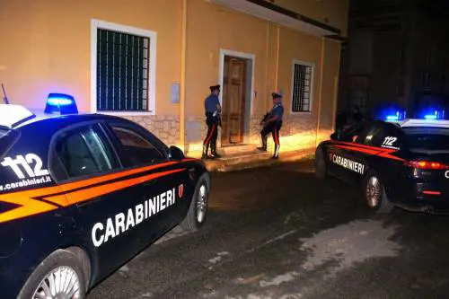 Monza, sgominata gang di albanesi: pistole rubate, droga e refurtiva