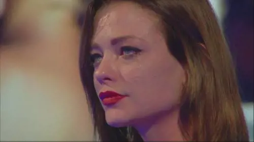 Silvia Provvedi a Verissimo: “La mia storia con Corona? Non lo voglio neanche come amico” 