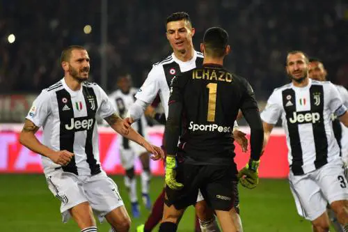 Cristiano Ronaldo provoca Ichazo e Balotelli commenta: ''Se l'avessi fatto io...''