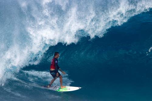 Parigi 2024, il surf vola a 15mila km. Ma non è record