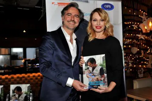 Beppe Convertini e i "Bambini di nessuno"