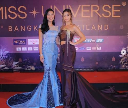 Thailandia, critica l'abito disegnato dalla principessa: YouTuber rischia carcere