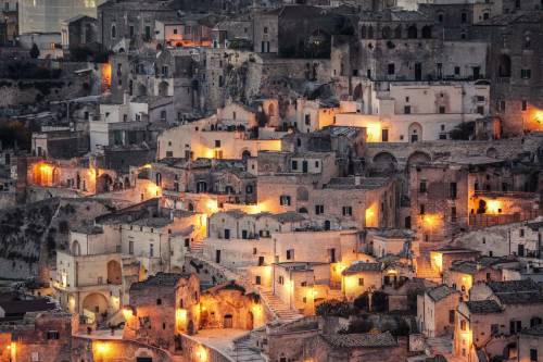 Matera, la città dei sassi è Capitale culturale 2019: al via l'inaugurazione