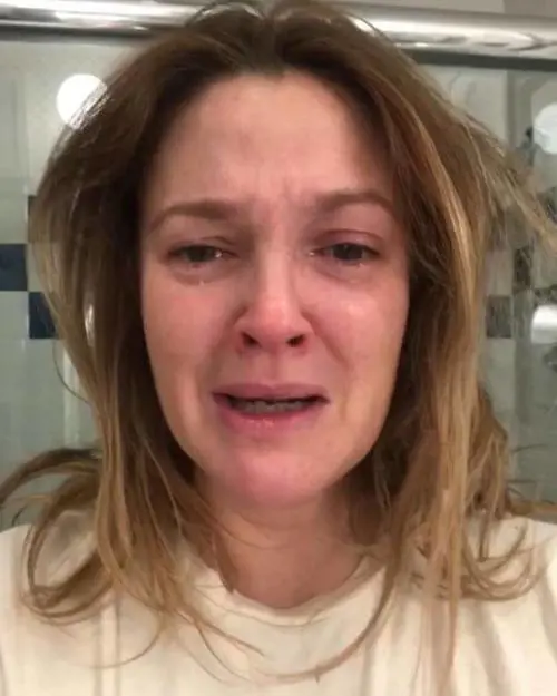 Il messaggio di Drew Barrymore: "Ricominciamo"