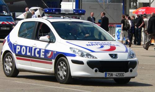 Violato il coprifuoco in Francia: raffiche di multe ai frontalieri
