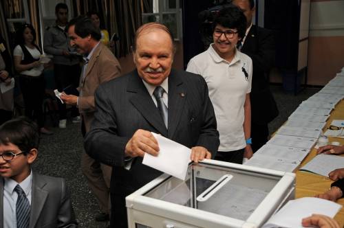 Algeria, Bouteflika si dimette: finisce un'era per il Paese