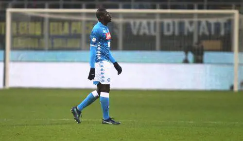 Ultrà morto e ululati razzisti "Le scuse della Milano sana"