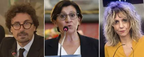 Toninelli, Lezzi e Trenta ministri a rischio "rimpasto"