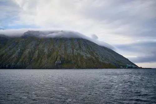 Diomede, l'oggi e il domani divisi da 4 chilometri di mare