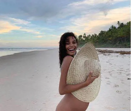 Vincent Cassel padre per la terza volta: Tina Kunakey è incinta