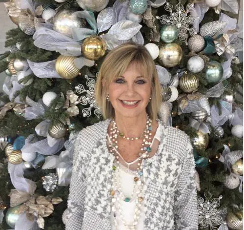 "Olivia Newton John è grave". Ma la famiglia: "Non è in pericolo di vita"