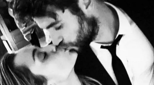 Per Miley Cyrus matrimonio a basso costo con Liam Hemsworth 