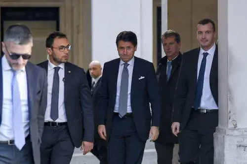 "Vergognoso", "Rischi la galera". Insulti tra renziani e Casalino