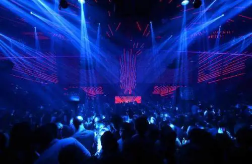 Firenze, violenta rissa tra stranieri in un locale: in tutto 5 feriti