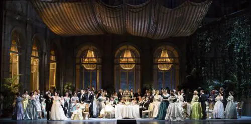 "Amami Alfredo" dodici volte per il nuovo anno della Scala