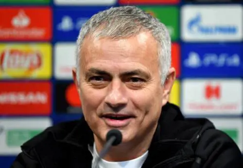Mourinho, doppio sgarbo all'Inter: vuole Icardi e Skriniar al Real Madrid
