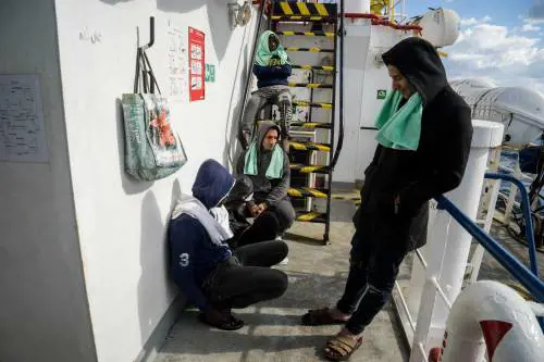 Ong, Malta autorizza lo sbarco: "Migranti vanno anche in Italia"