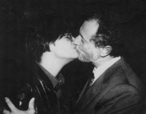Quel bacio contro i pregiudizi che sfidò le paure di un'epoca