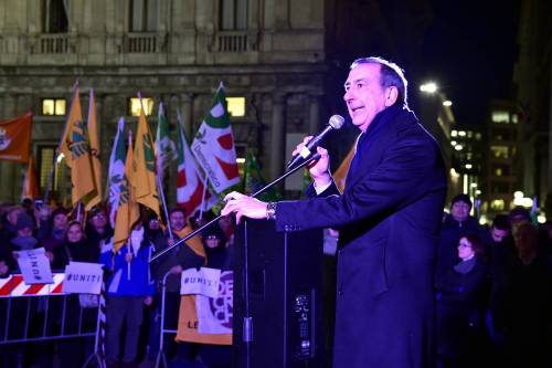 Sala capopopolo dei buonisti: "Ridarò ai migranti i diritti tolti da Salvini"