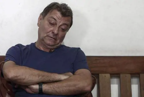 Battisti sei mesi in isolamento. E l'ergastolo non avrà sconti