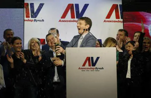 Nuove proteste in Serbia contro la politica del presidente Vučić