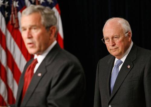 Diavolo d'un Cheney. L'enorme potere di quell'uomo nell'ombra