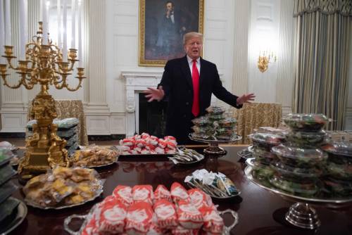 Donald Trump e la cena fast food