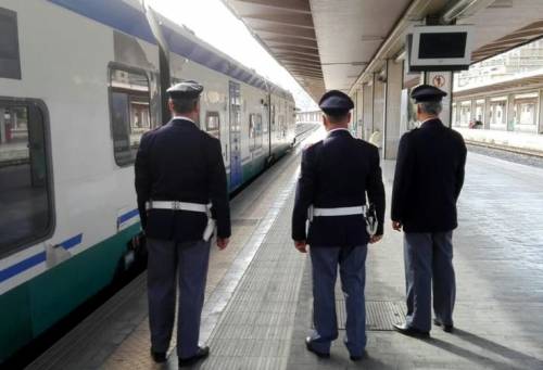Atti osceni sul treno: denunciato 27enne senegalese