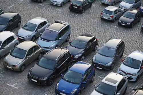 "Prospettive non buone" per il mercato dell'auto: Italia peggiore in Ue