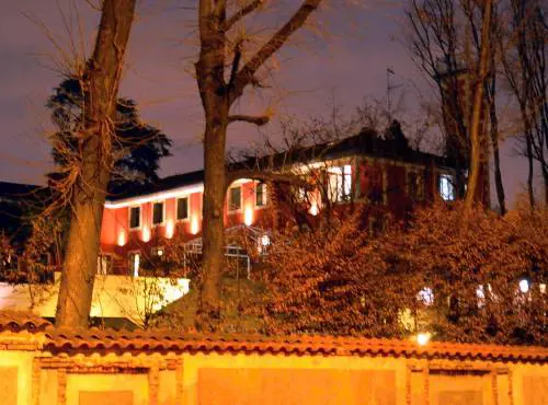 Ossa nel muro della villa: la pista della "lupara bianca"