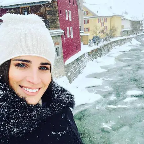 Lady Borini sensuale su Instagram: gli scatti della bella Erin O'Neill