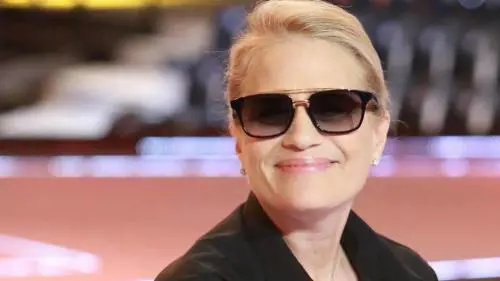 Heather Parisi attacca Rita Pavone e Lorella Cuccarini: "Siete razziste"