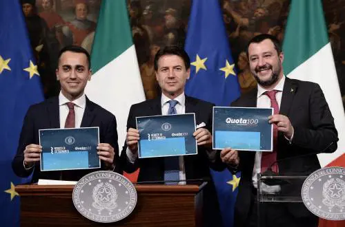 Quota 100 e reddito di cittadinanza: via libera al "decretone"