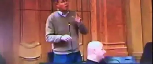 Kurt Pancheri (Lega) chiama "finocchi" gli omosessuali. Ma il partito poi si scusa