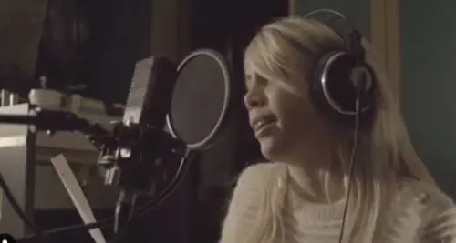 Wanda Nara fa pace con l'Inter. Ecco la sua canzone dedicata ai nerazzurri