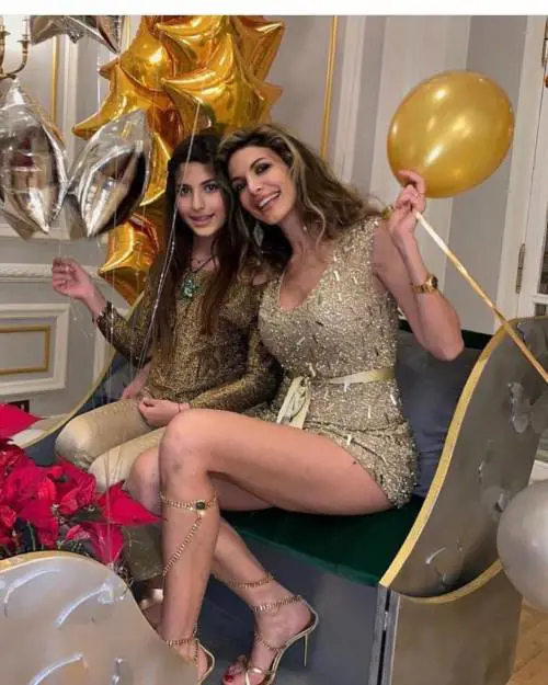 Maria Monsè e la "cresima da favola" della figlia Perla Maria