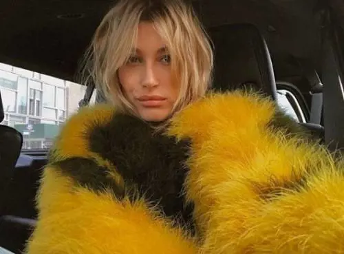 Hailey Baldwin e Justin Bieber, coppia hot