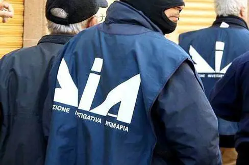 "Spedito a Milano per interessi economici del clan". Così agiva il fidanzato di Silvia Provvedi
