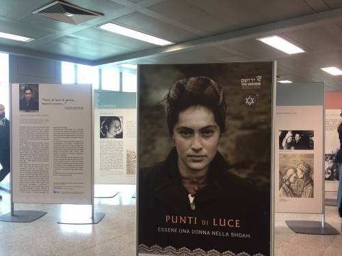 "Punti di Luce", a Linate la mostra dedicata alle donne nella Shoah