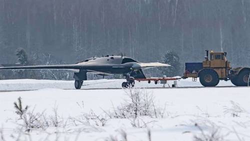 La Russia e il drone Hunter