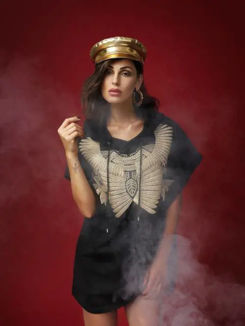 La svolta della Tatangelo: "All'ottavo Sanremo mi sento come al primo"