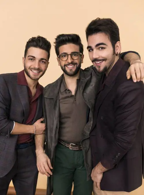 Sanremo, la sala stampa esulta per il terzo posto de Il Volo: "Merde"